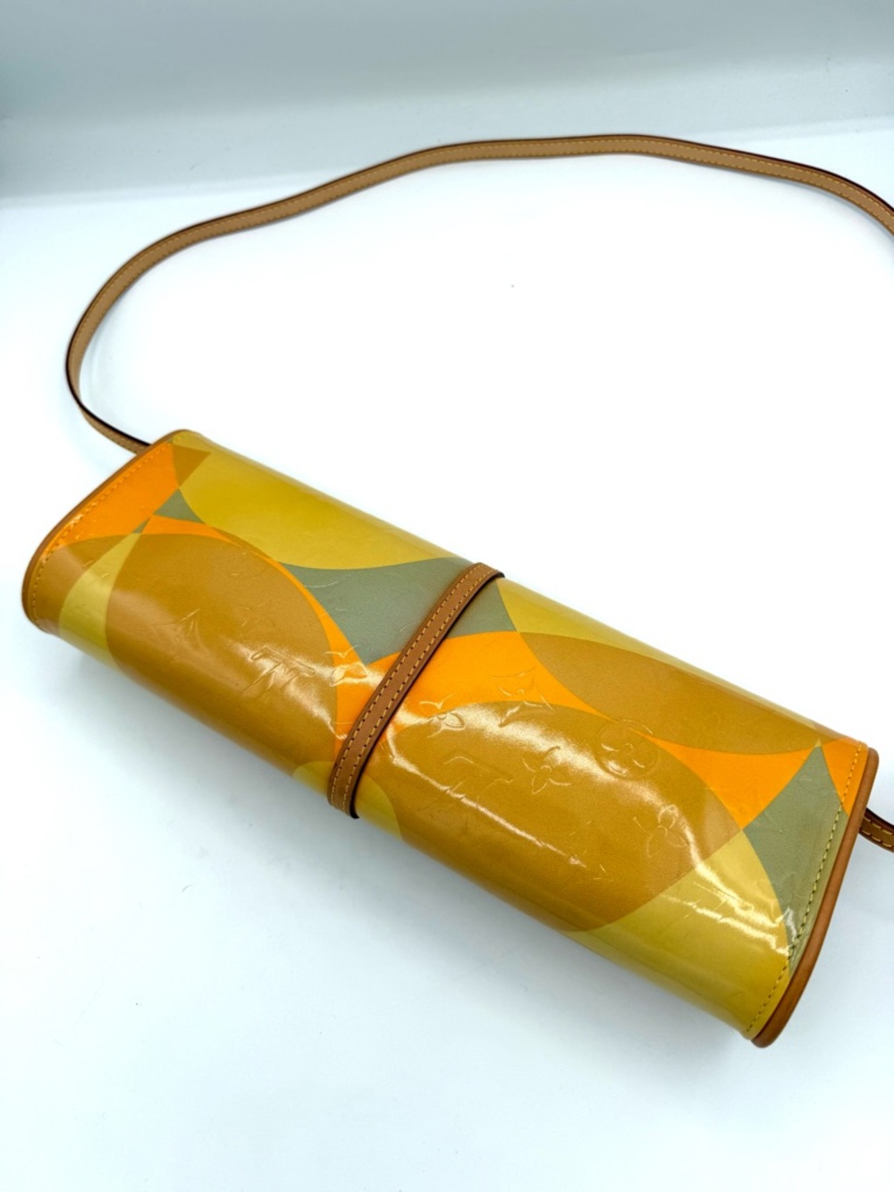 Louis Vuitton Yellow Patent Vernis Fleurs Monogram Clutch Shoulder Bag - Picture 5 of 15